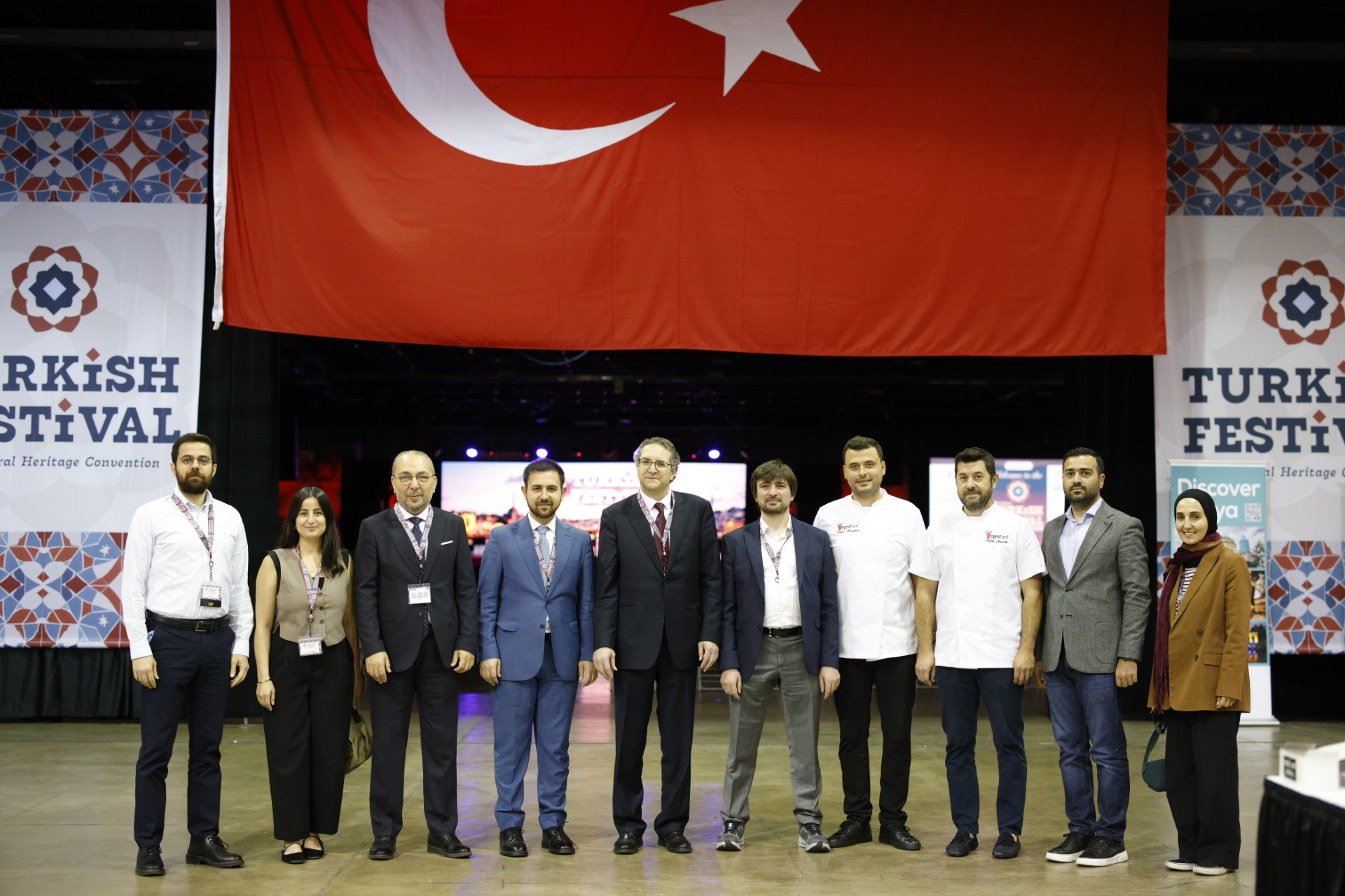 Fullscreen Gallery Image