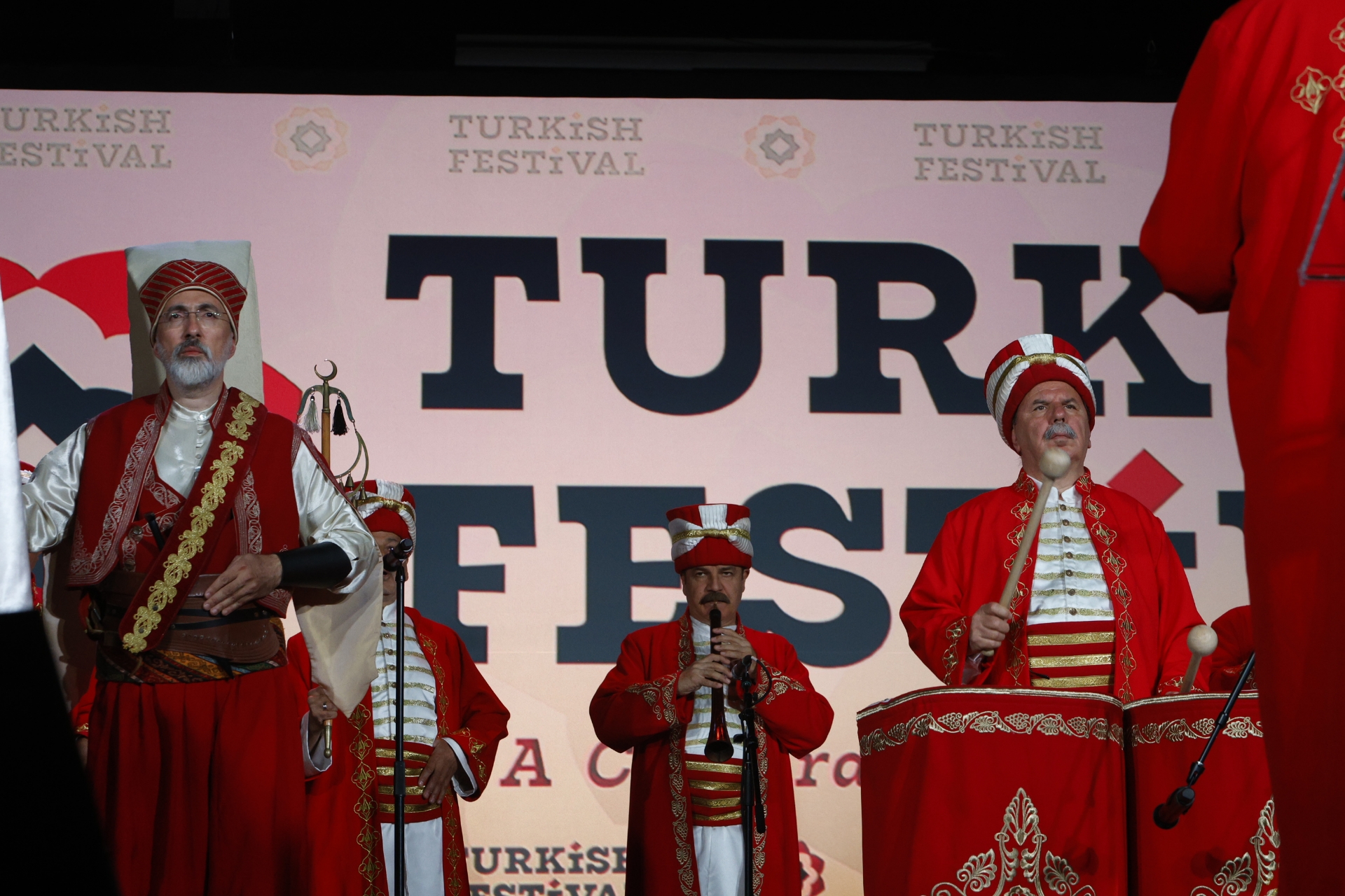 Fullscreen Gallery Image