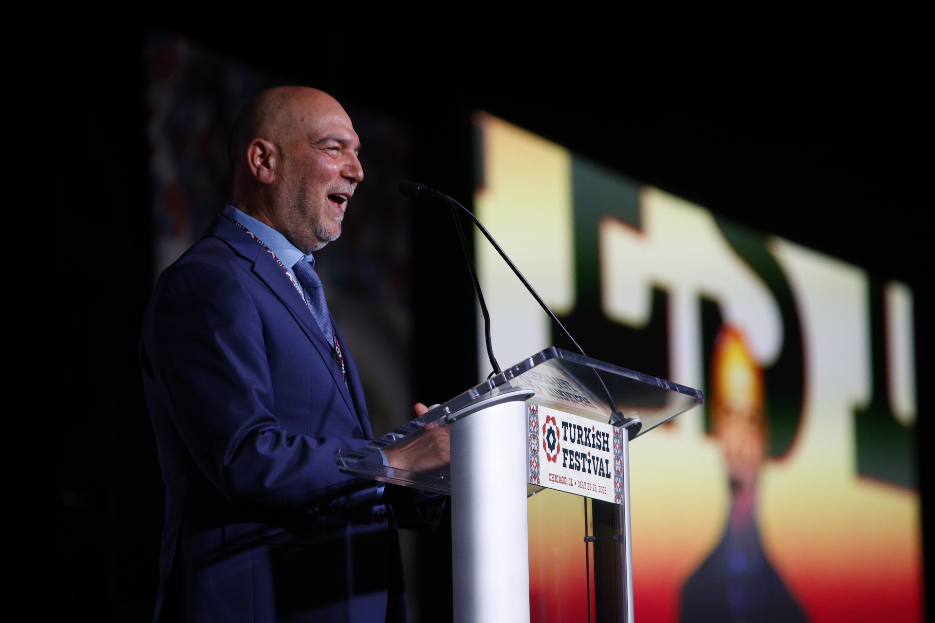 Fullscreen Gallery Image