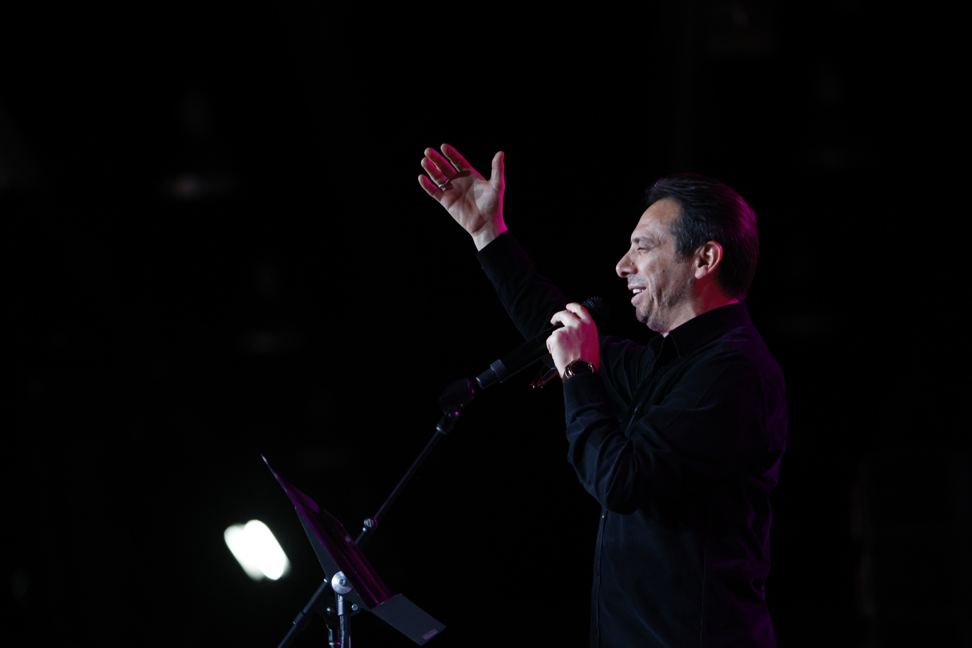 Fullscreen Gallery Image