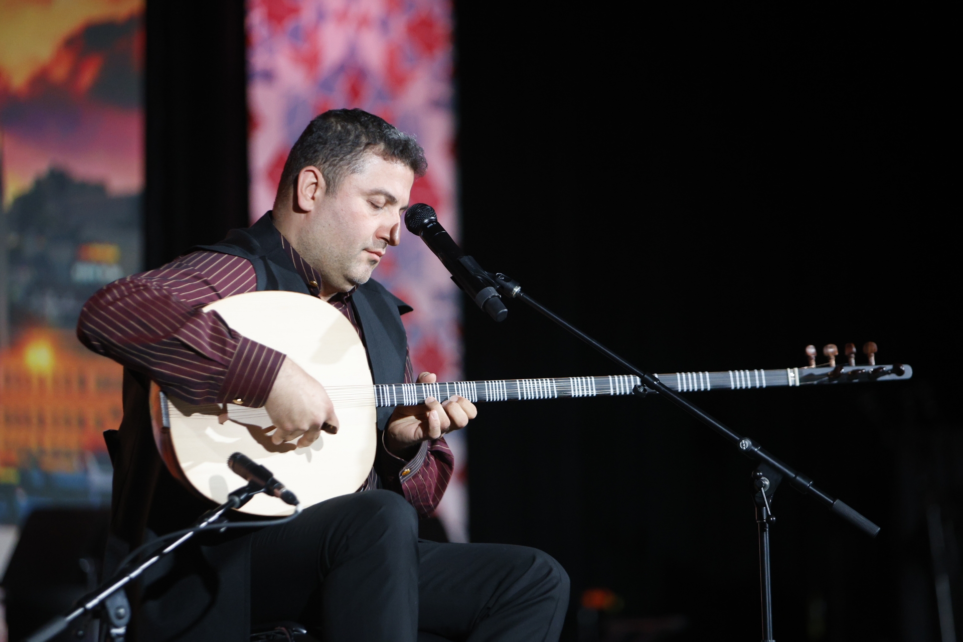 Fullscreen Gallery Image